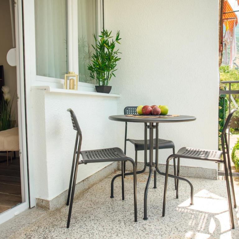 Baia di Cattaro - Two-Bedroom Apartment - 62