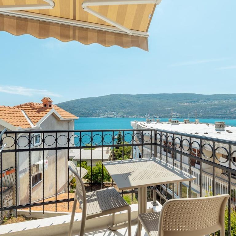 Boka Apartment 6 - Apartment with Sea View - 9