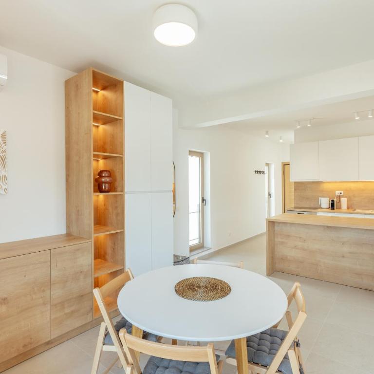 Boka Apartment 6 - Apartment with Sea View - 17