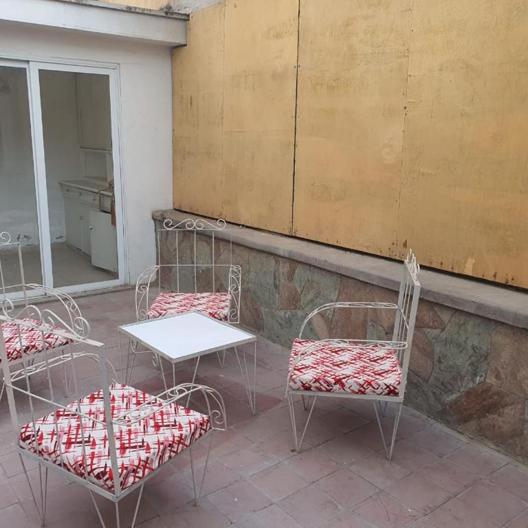 Bellísimo Departamento en Pasaje residencial - Apartamento de 2 dormitorios - 3