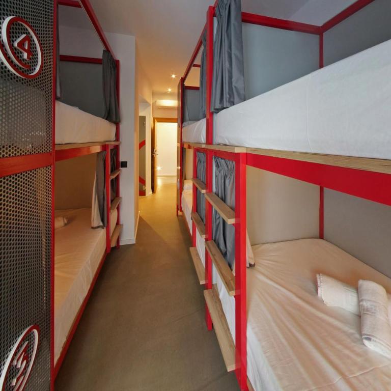 Konk Hostel - Cama en habitación compartida de 6 camas - 1