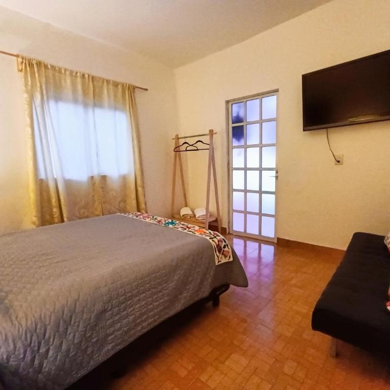 Posada Casa Mexicana Jamaica - Triple Room - 4