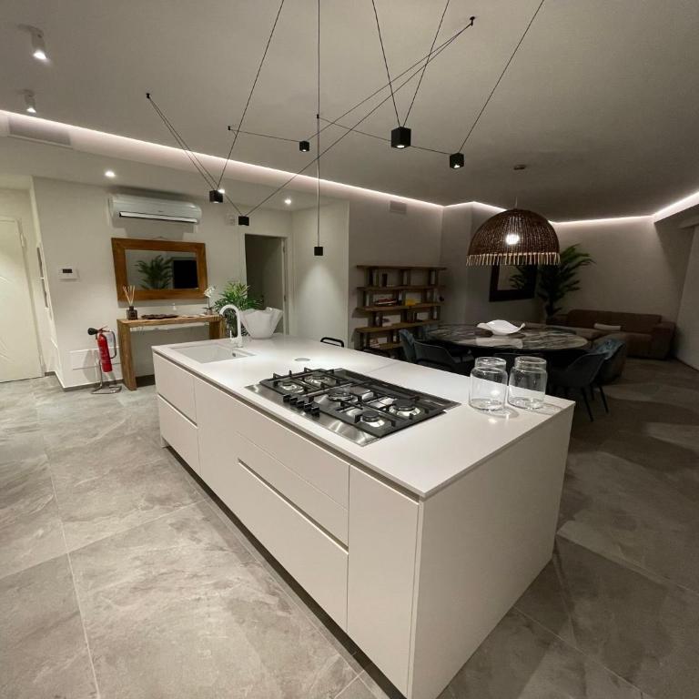 Villa Elvira - Villa - 22