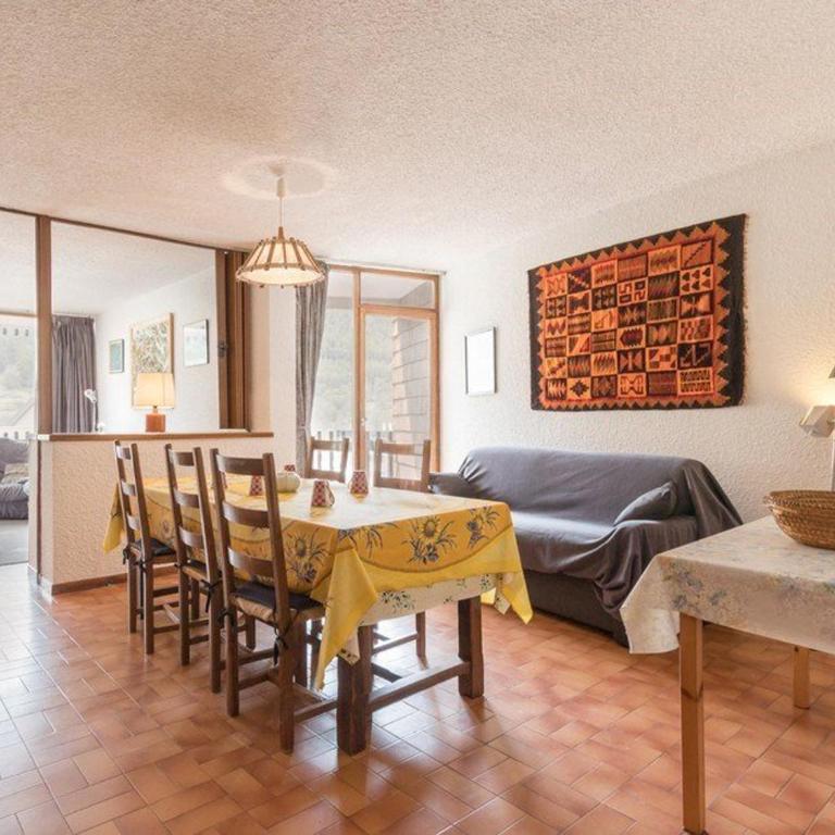 Spacieux appartement à Serre-Chevalier pour 10 pers., 4 ch., balcons, parking, casier à ski - Appartement 2 Chambres - 2