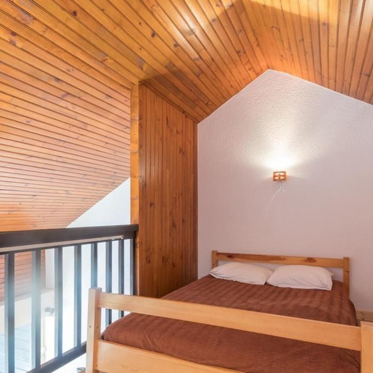 Appartement 6 pers. à Chantemerle, Serre-Chevalier - Balcon, Parking, 2 étoiles - Appartement 1 Chambre - 3