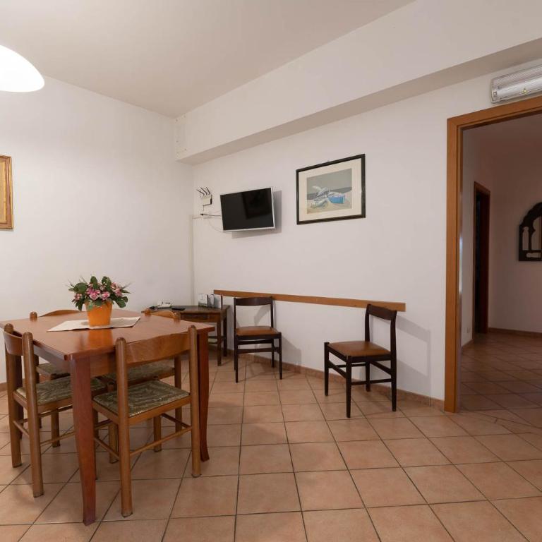 Poggio delle Rose Tuscany Relais - Appartamento Superior con 2 Camere da Letto e Vista Piscina - 11
