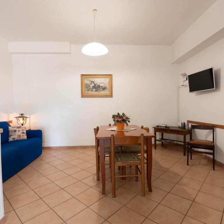 Poggio delle Rose Tuscany Relais - Appartamento Superior con 2 Camere da Letto e Vista Piscina - 9