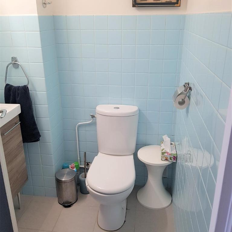 SUNNY DAYS - App 60 m2 avec balcon, 4 pers, 3e étage, au calme et ensoleillé - Appartement - 14