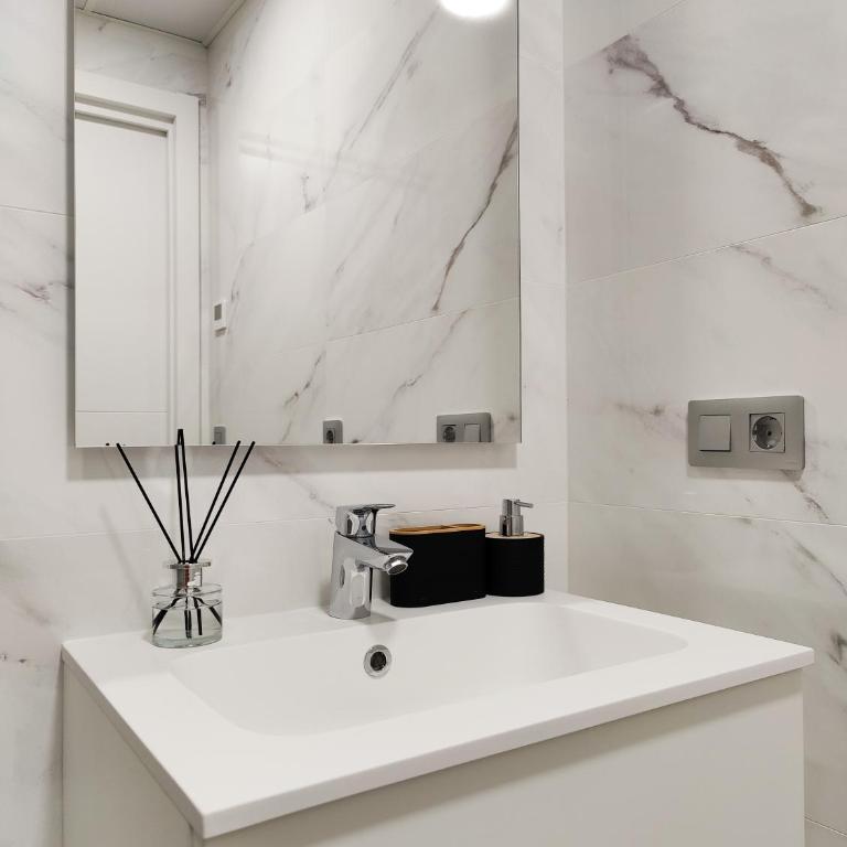 SUNSET CLIFFS sunny apARTs - Apartamento Superior - 31