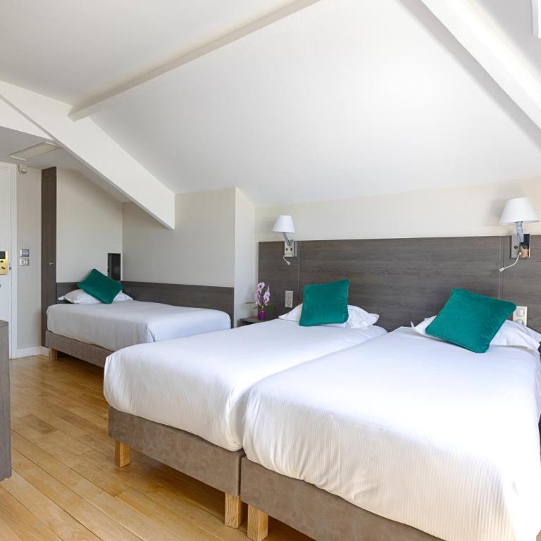 Hôtel Le Beaugency - Chambre Triple - 2