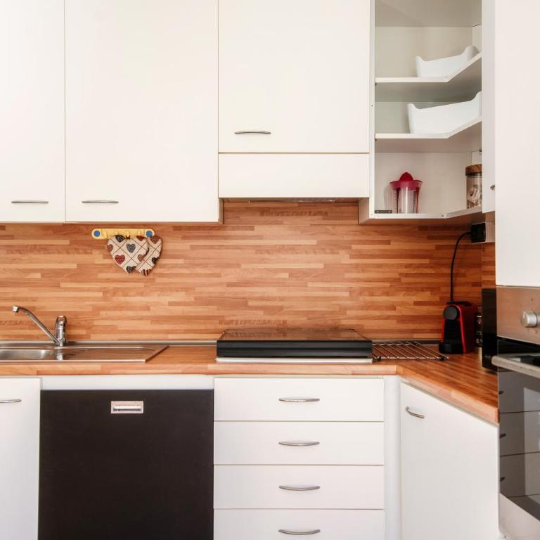 Library House - Downtown Como - Appartamento con 2 Camere da Letto - 8