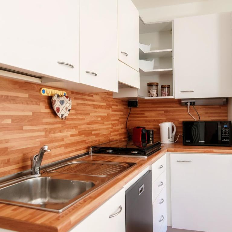 Library House - Downtown Como - Appartamento con 2 Camere da Letto - 10