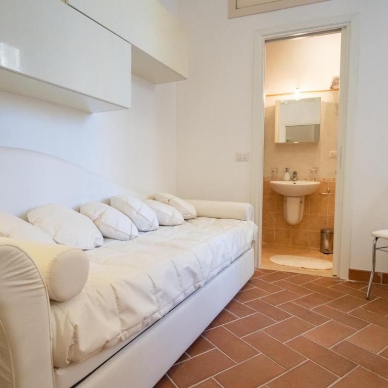 La Piazzetta Historic Center Apartment - Appartamento con 2 Camere da Letto - 30