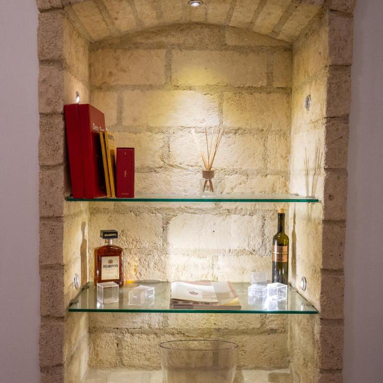 La Piazzetta Historic Center Apartment - Appartamento con 2 Camere da Letto - 32