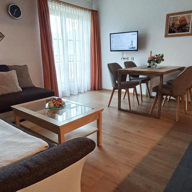 Appartement Thunhart Manfred & Doris - Two-Bedroom Apartment - 12
