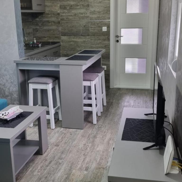 Amarok - Apartment with Sea View - 7