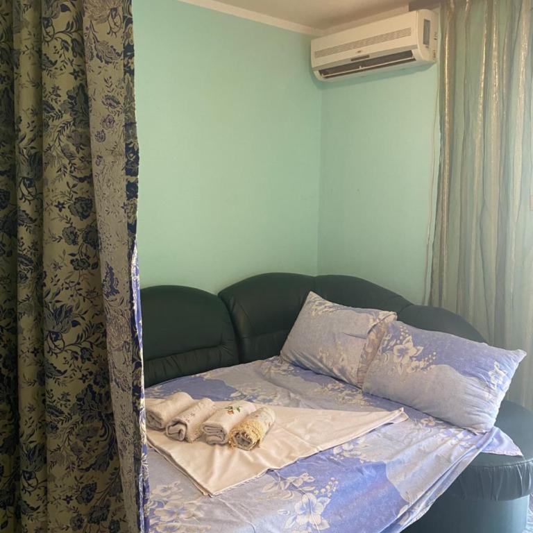 Sunny Villa Apartments - Četvorokrevetna Soba s Terasom - 10