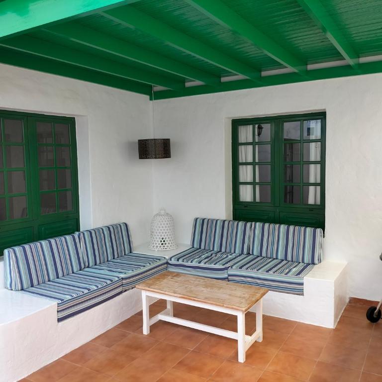 Apartamento Amura en Playa de Las Cucharas - Apartamento de 2 dormitorios - 1