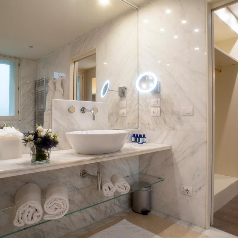 Ponte Vecchio Suites & Spa - Deluxe Studio - 7