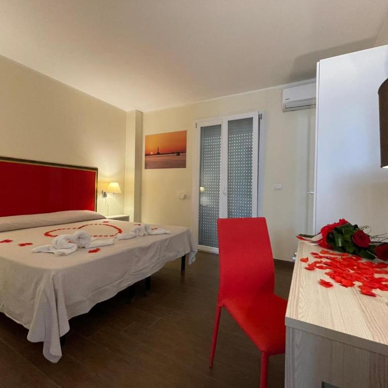 Felicity Residence - Camera Matrimoniale con Balcone - 2