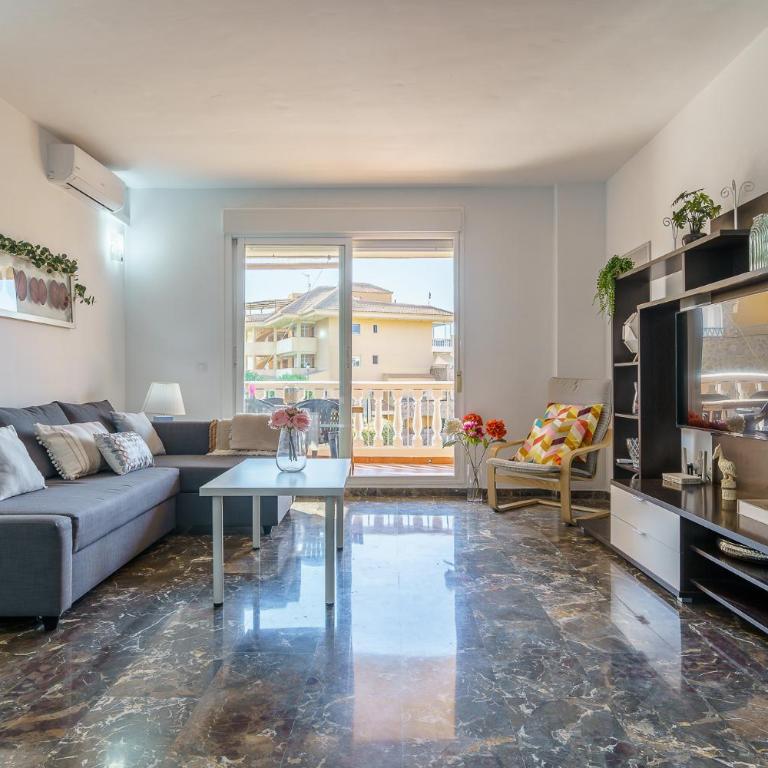 MalagaSuite Great Views Fuengirola - Apartamento de 2 dormitorios con terraza - 3