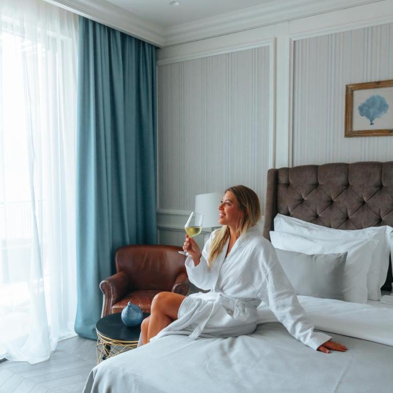 Boutique Hotel Casa del Mare - Vizura - Deluxe Double Room with Balcony and Sea View - 3