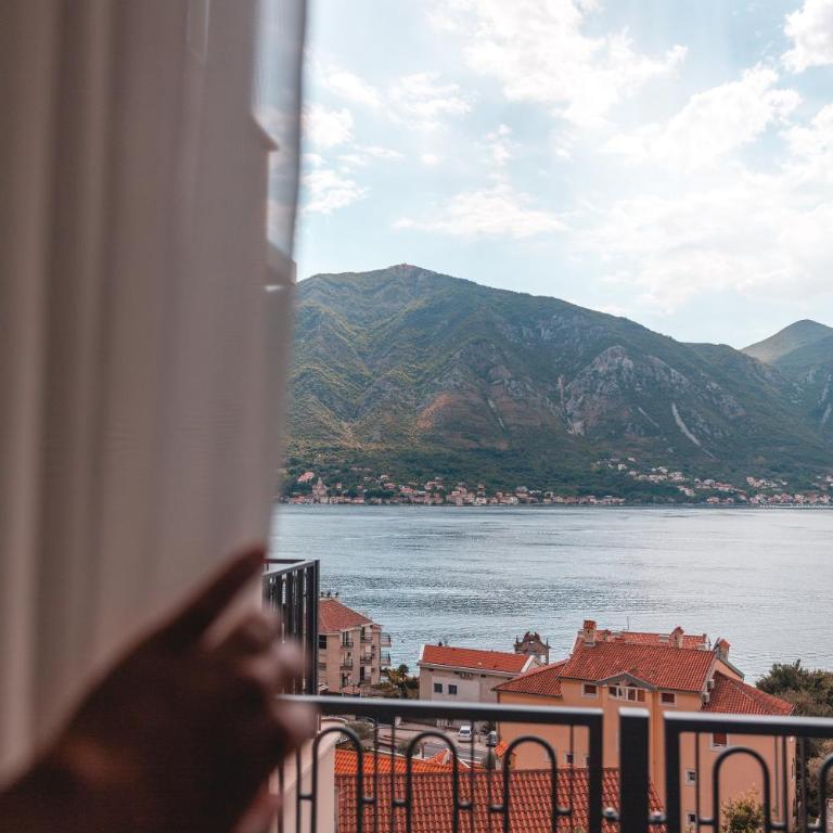 Boutique Hotel Casa del Mare - Vizura - Deluxe Double Room with Balcony and Sea View - 5