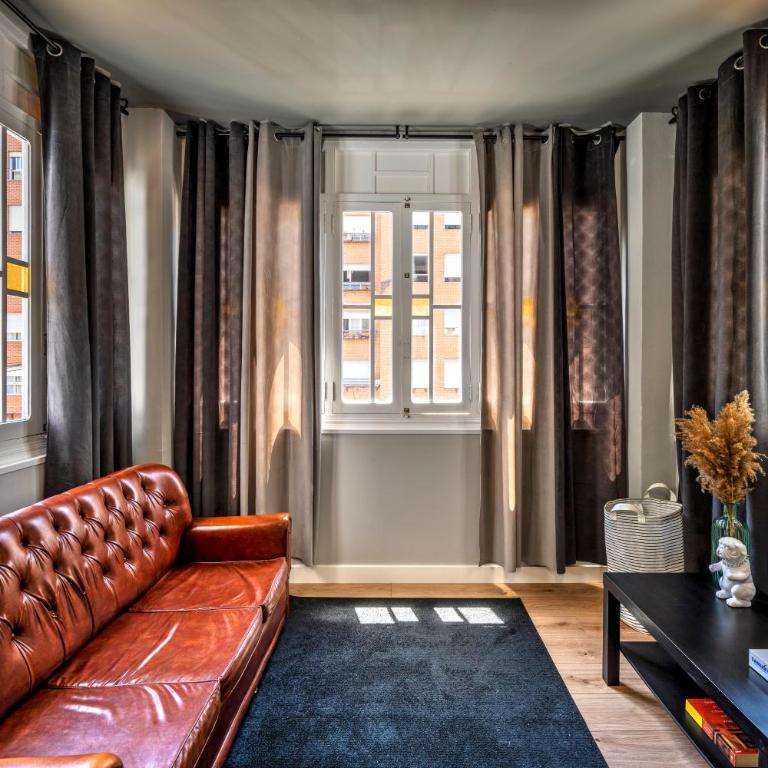 The Venue Hostel Boutique - Deluxe Family Room - 3