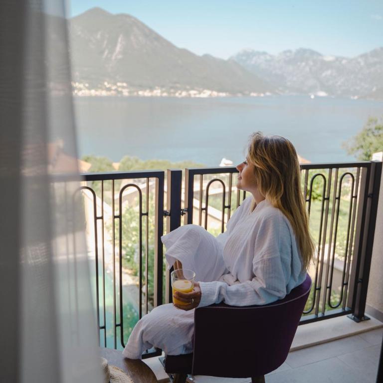 Boutique Hotel Casa del Mare - Vizura - Deluxe Double Room with Balcony and Sea View - 16