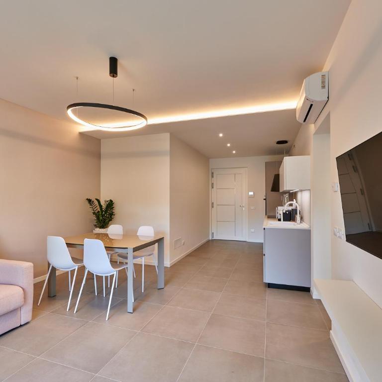 ApartmentsGarda - Residenza Monte Baldo - Garda - Appartamento con 2 Camere da Letto - 9