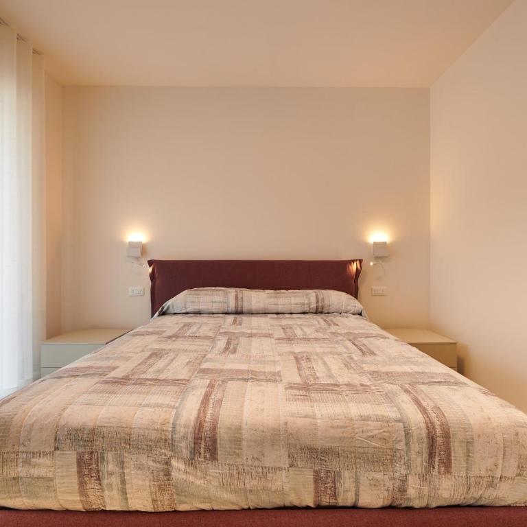 ApartmentsGarda - Residenza Monte Baldo - Garda - Appartamento con 2 Camere da Letto - 10