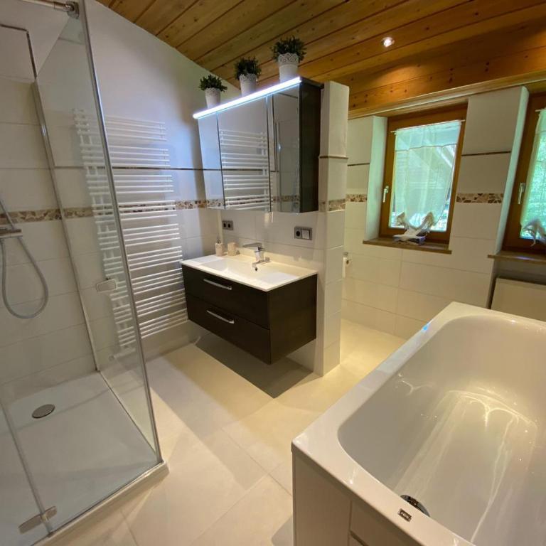 Villa Hochbahn in Schönau am Königssee - Villa - 35