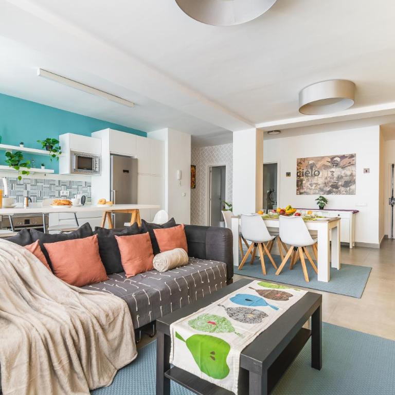 Home2Book Delightful Apartment Las Canteras - Apartamento de 3 dormitorios - 2
