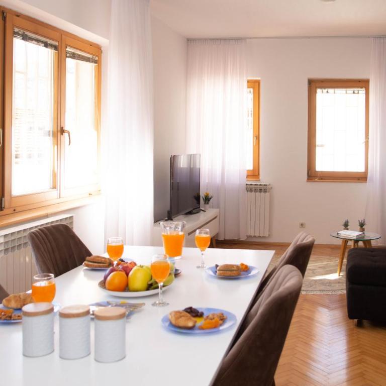Engadin's Old Town Units - Free Parking - Dupleks Apartman - 21