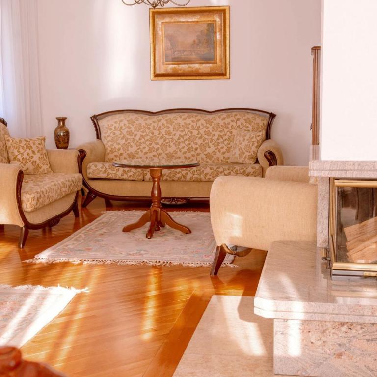 Engadin's Old Town Units - Free Parking - Dupleks Apartman - 22