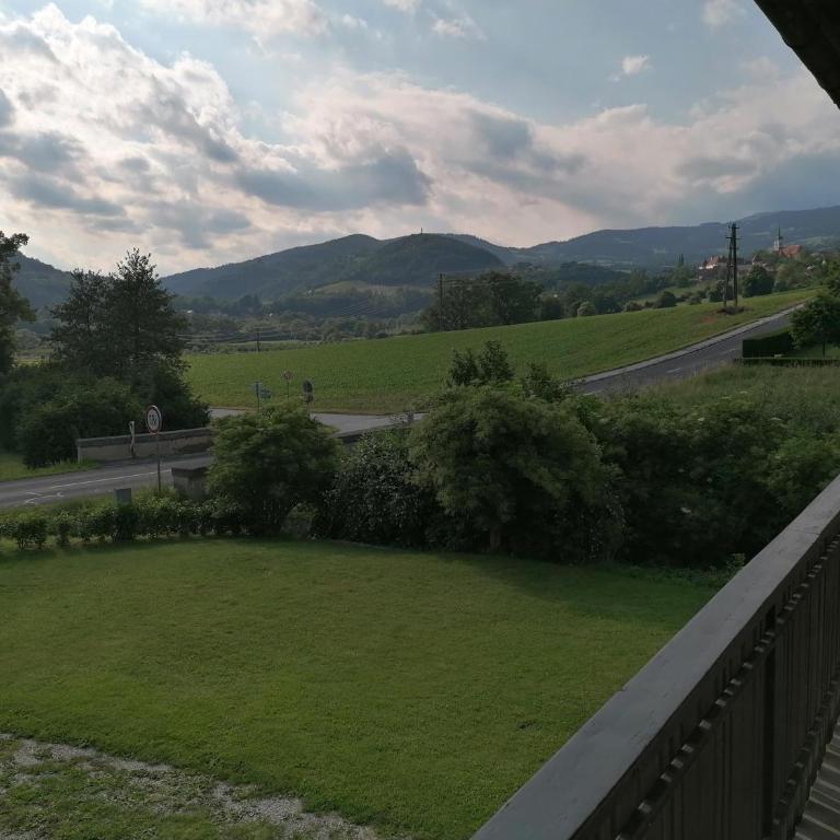 FEWO an der Brücke - Apartment mit Blick auf die Berge - 7