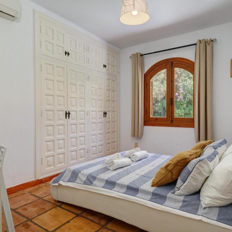 Villa Alicia - Villa with Private Pool - 31