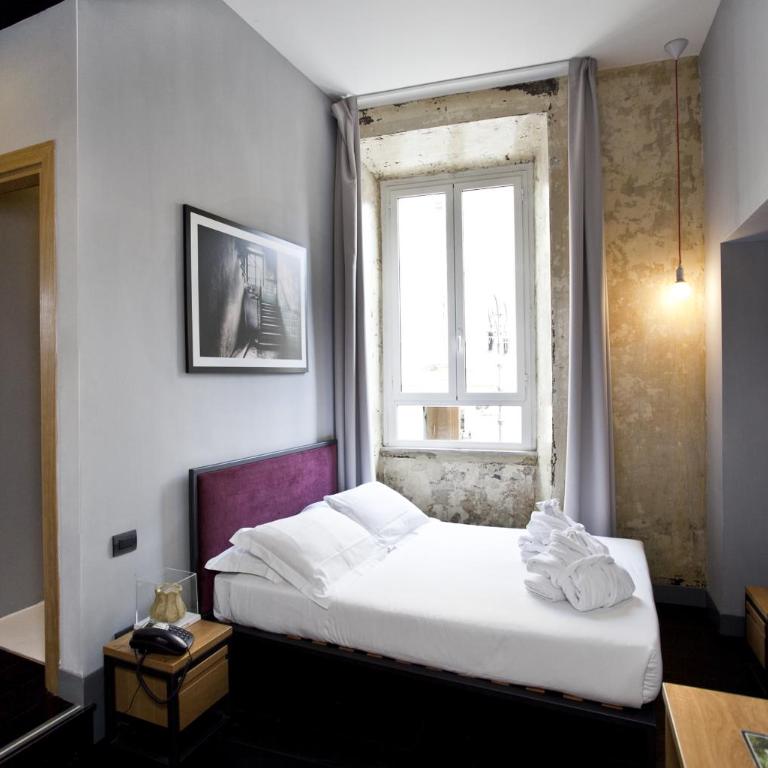 Suite Art Navona - Camera Matrimoniale Deluxe con Letto Matrimoniale alla Francese - 1