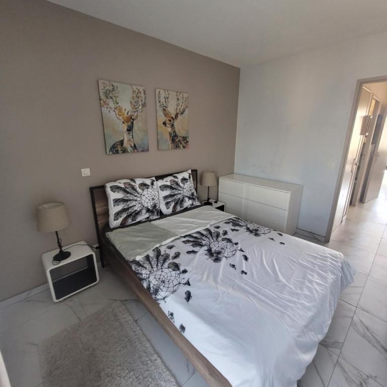 Jolie t4 a l'esplanade lez wifi - Apartment mit 3 Schlafzimmern - 24