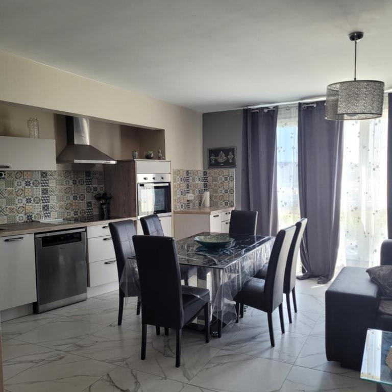 Jolie t4 a l'esplanade lez wifi - Apartment mit 3 Schlafzimmern - 33