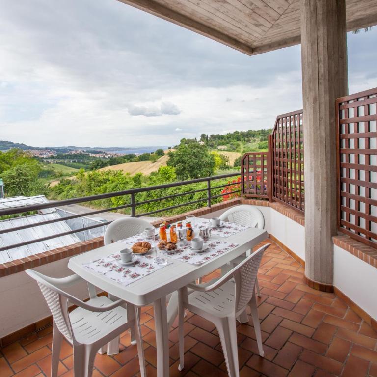 Fiori del Conero - Appartamento con 1 Camera da Letto (4 Adulti), Terrazza e Vista Panoramica - 2