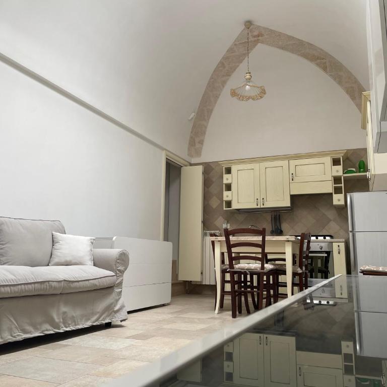 Casa Oberdan - private parking - Appartamento con 2 Camere da Letto - 21