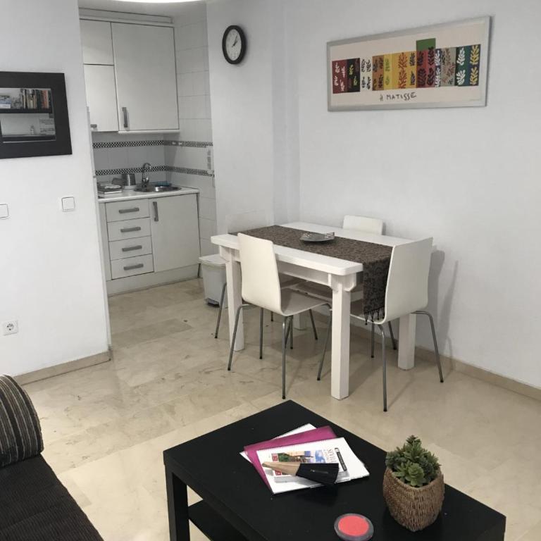 Conde de Ibarra - Piscina 15 mayo a 15 octubre - Apartamento de 1 dormitorio - 48