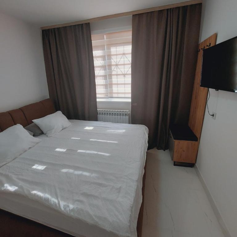 Apartments Natural and Bungalows 2 - Two-Bedroom Apartment - 7
