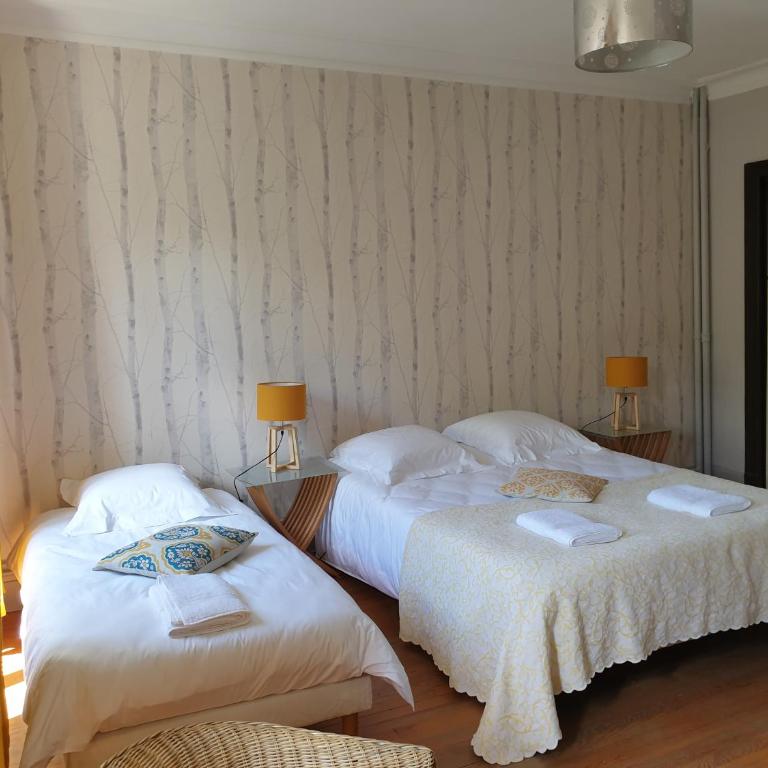 Gîte Les Bartavelles - Habitación Triple con vistas al jardín - 3