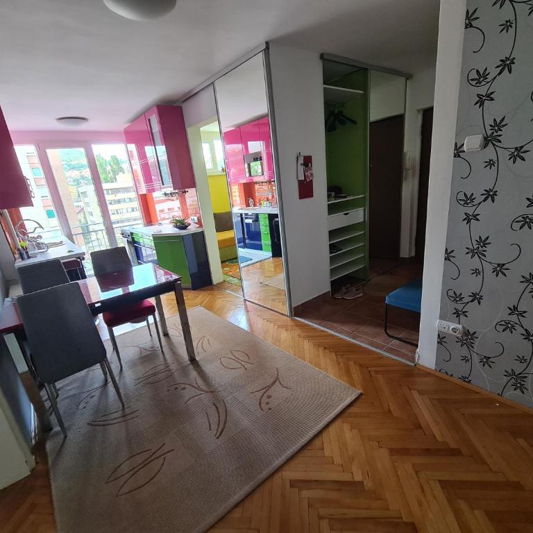 Colours - Apartman sa 2 Spavaće Sobe - 13