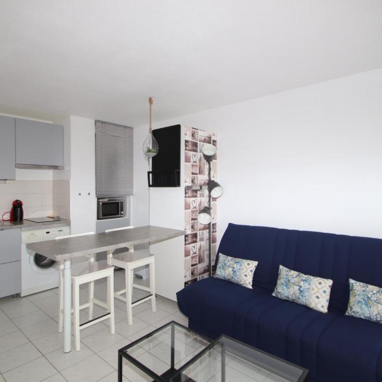 Appartement T2 avec parking et jardin à 300 m de la plage - Apartamento de 1 dormitorio - 3