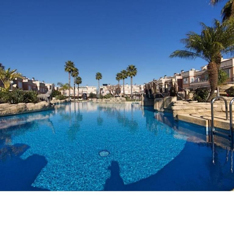 LUXURY Townhouse in Gran Alacant, Alicante - Three-Bedroom Townhouse - 1