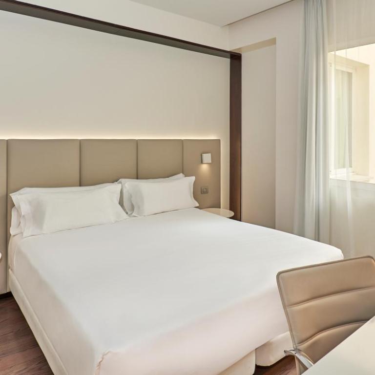 NH Madrid Lagasca - Standard Double or Twin Room - 8