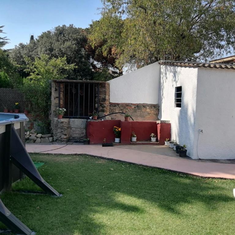 Casa con piscina en Calonge, pueblo medieval entre mar y montaña - Casa de 4 dormitorios - 5